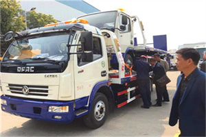 阳城汽车道路救援拖车价格